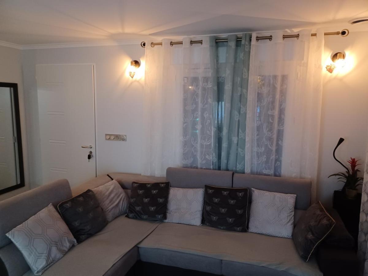 Chambre Privee/Climatisee+Tv /Petit Dejeuner Inclu/Tout Confort Nevers Eksteriør bilde